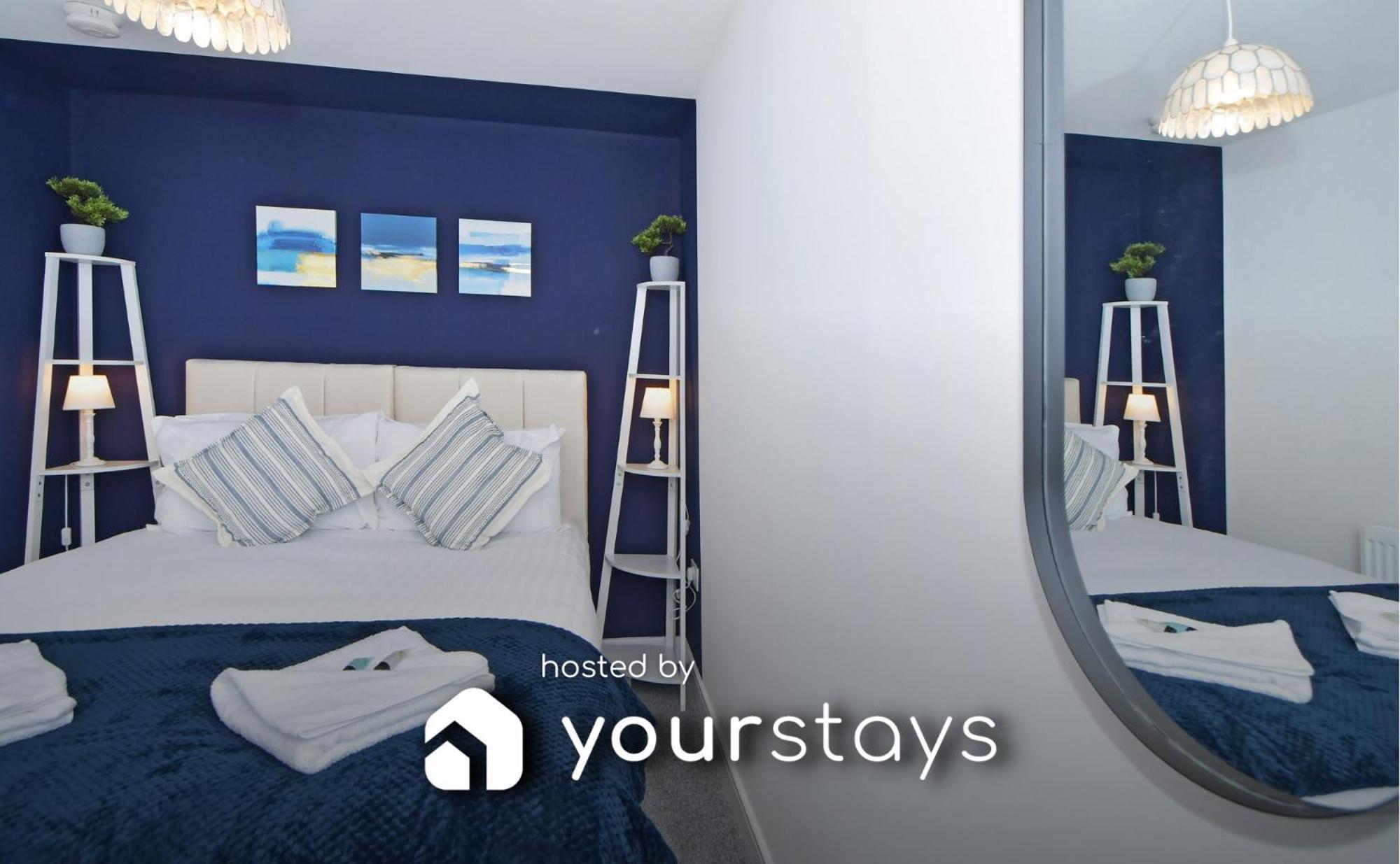 Sapphire Apartments By Yourstays - Luxury 2 Bedroom Apartments In クルー エクステリア 写真